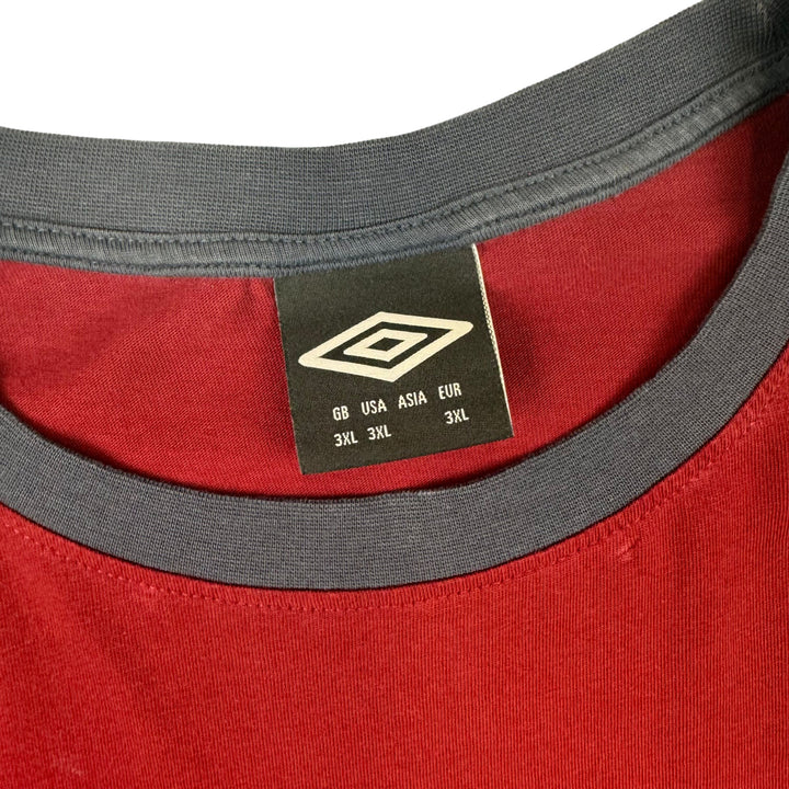 Vintage Umbro T-shirt Maroon