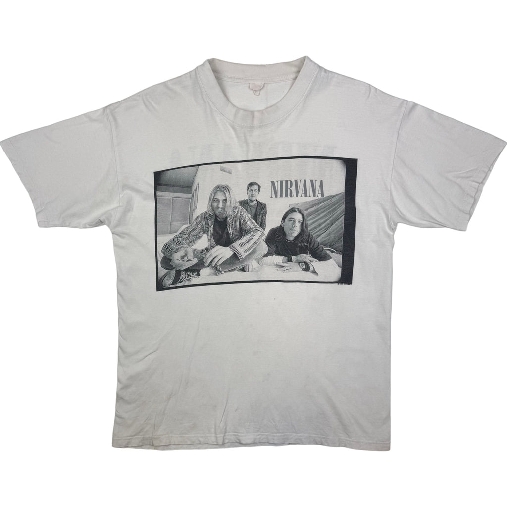 Vintage Nirvana 1996 Portrait Kurt Cobain Band Graphic T-shirt