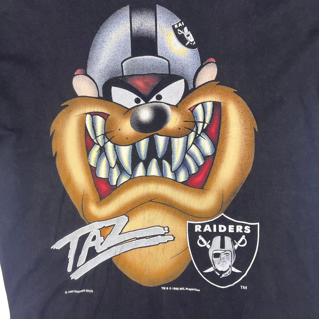 Vintage 1996 Nutmeg Mills Taz Raiders Graphic T-shirt Black