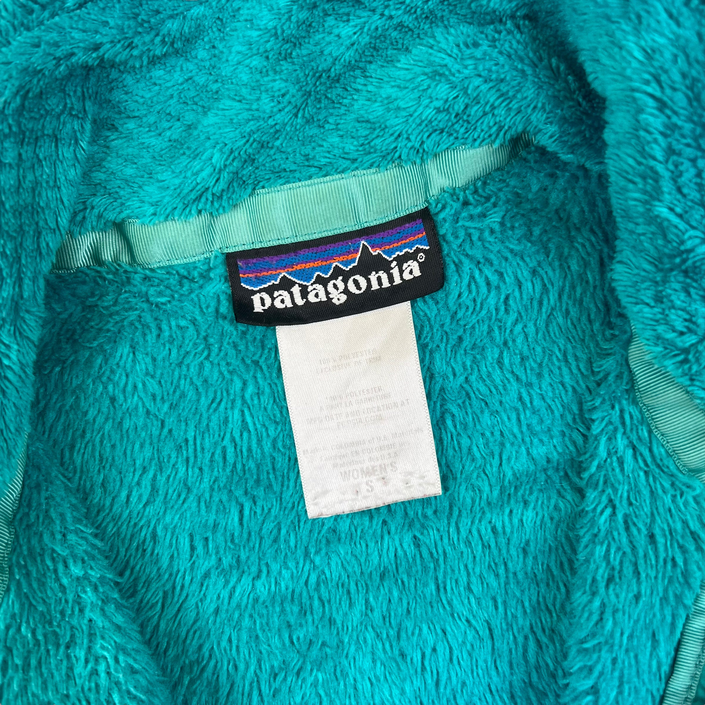 Patagonia hotsell turquoise fleece